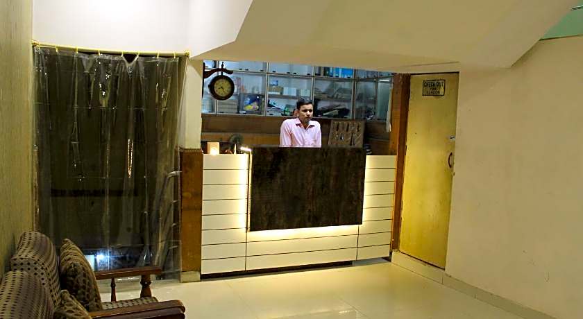 Hotel Maharana Palace