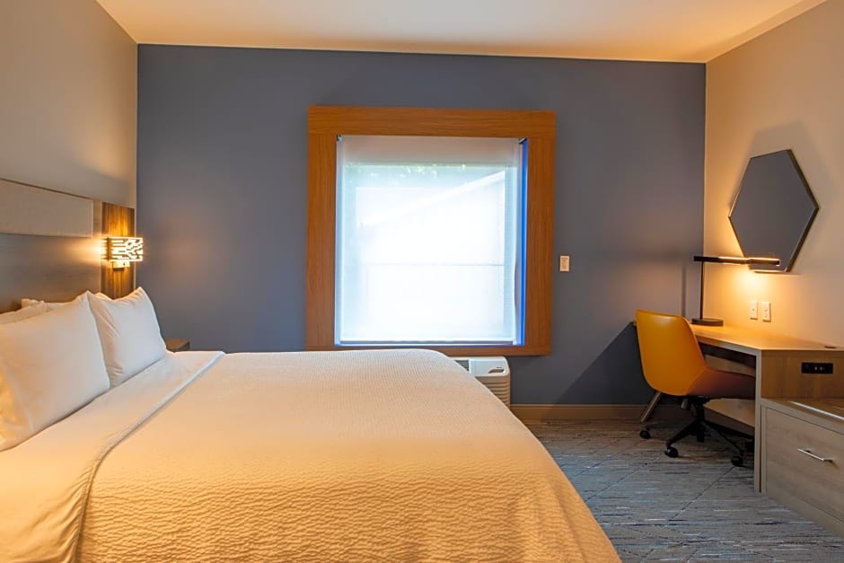 Holiday Inn Express & Suites Sioux City-South