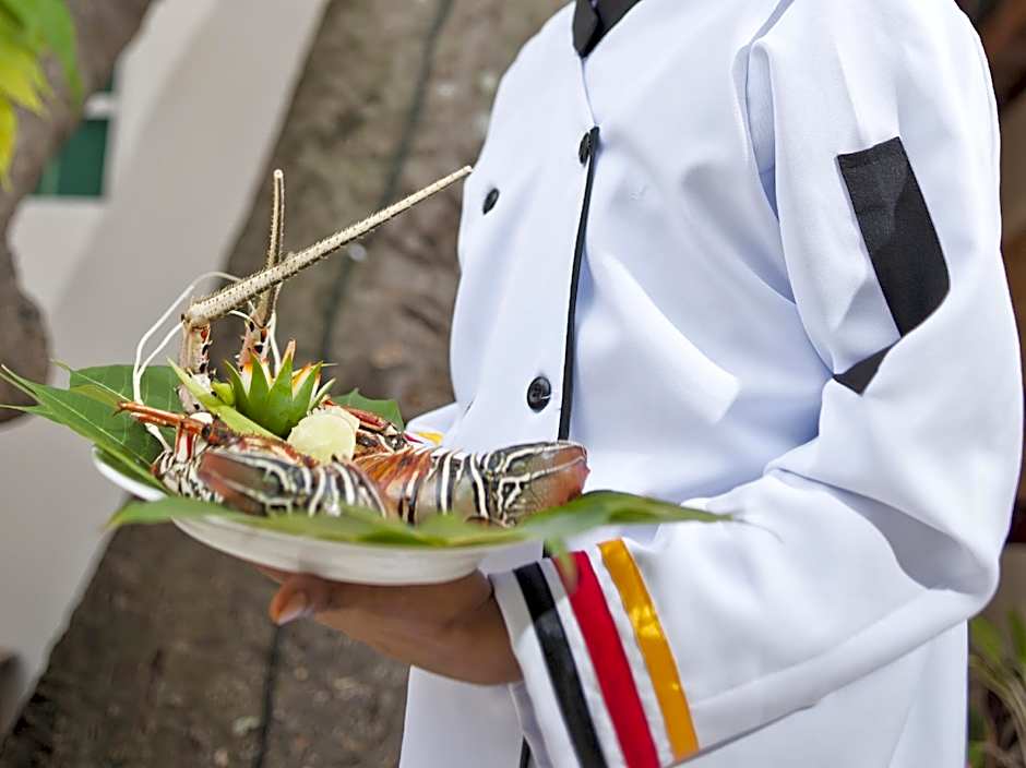 Stingray Beach Inn at Maafushi