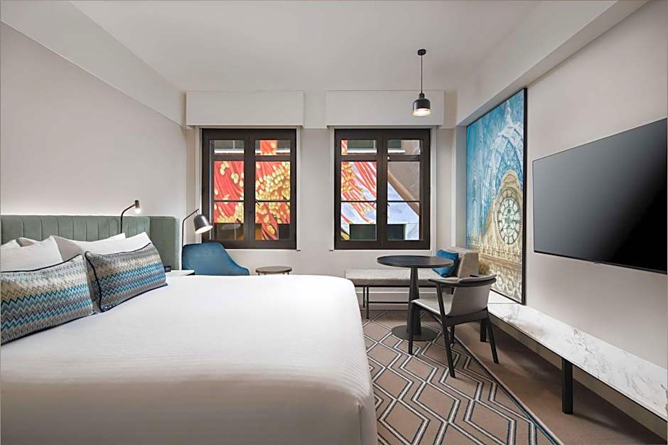 Hilton Melbourne Little Queen Street