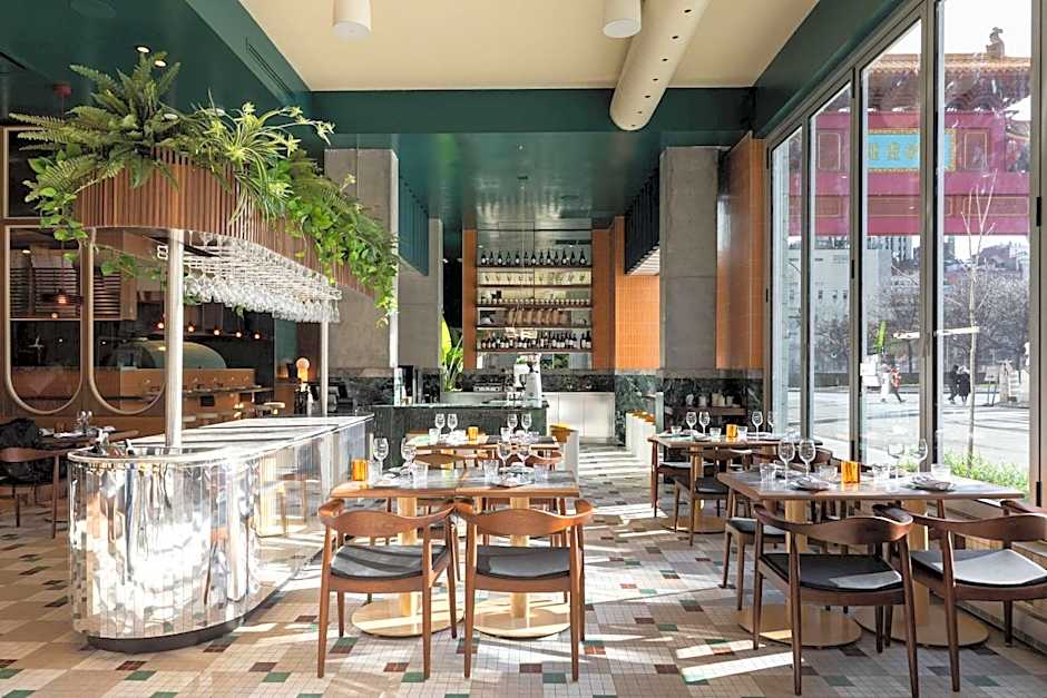 Hampton Inn By Hilton Montreal Downtown, Qc