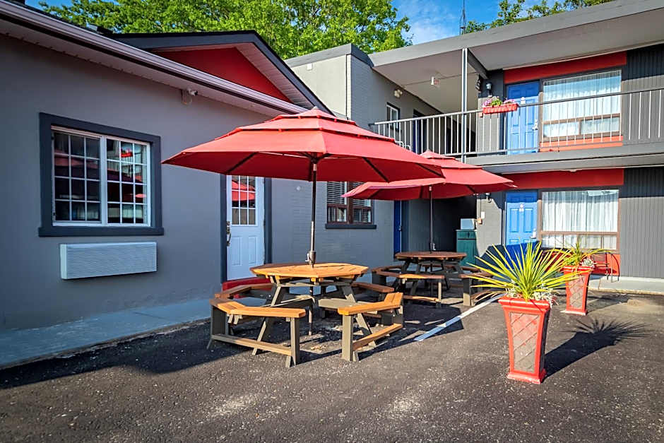 Villager Lodge Niagara Falls