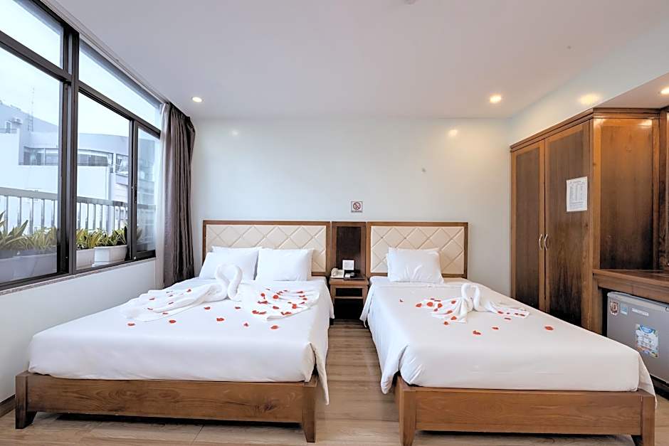 Hotel DaNa Sailing