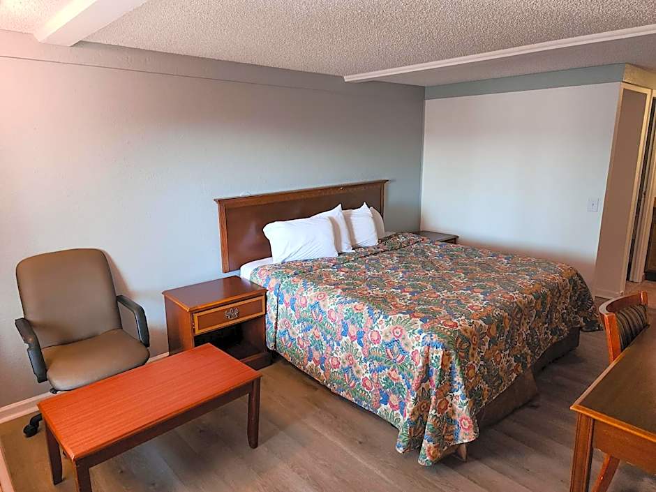 Rodeway Inn Auburn Hills - Detroit