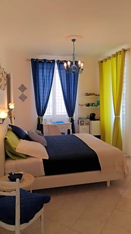 Sorrento Penthouse Suites