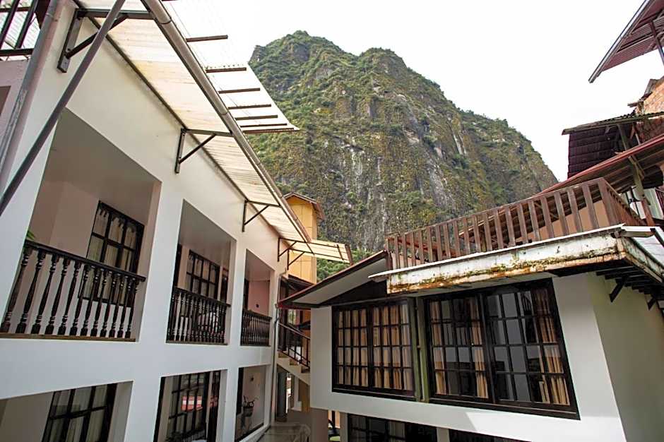 Gringo Bill's Boutique Hotel