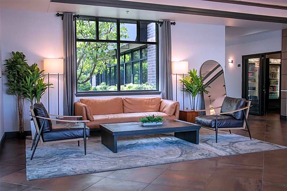 Wyndham Bloomington - Mall of America