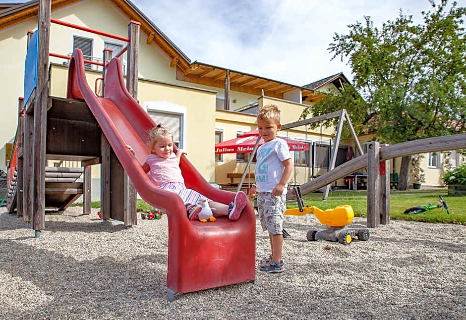 Hotel-Restaurant Teuschler-Mogg Bad Waltersdorf inklusiv Genusscard