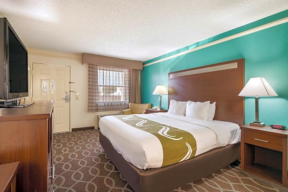 Quality Inn Tulsa Central