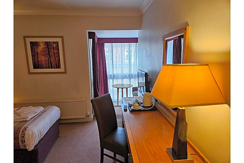 OYO Blaby Westfield Hotel