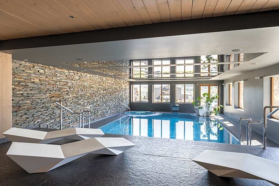 Hotel ZAWRAT Ski Resort & Spa