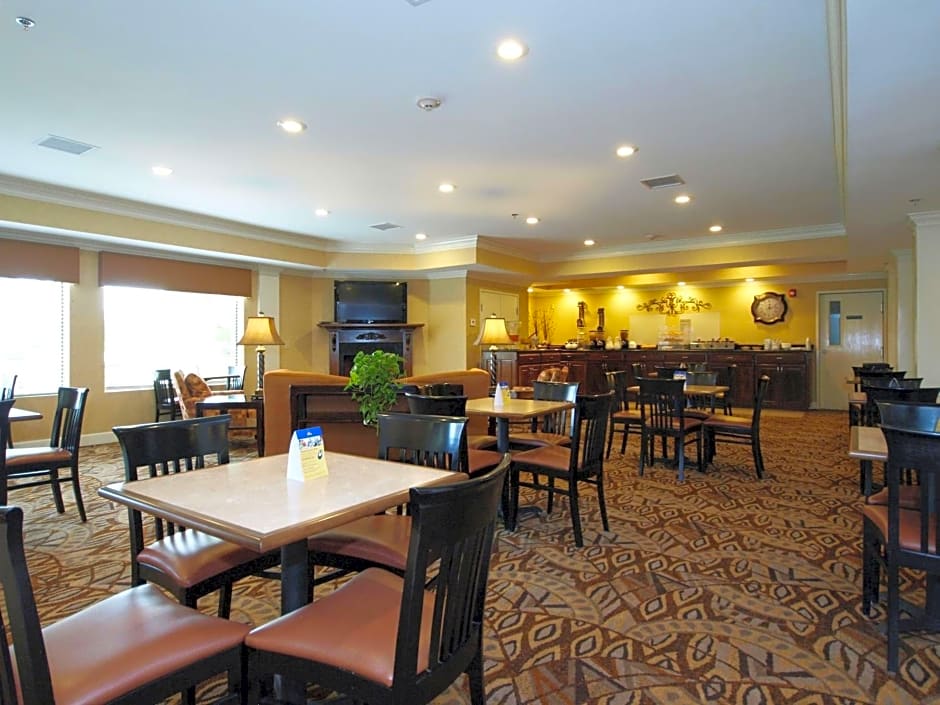 Best Western Plus Valdosta Hotel & Suites