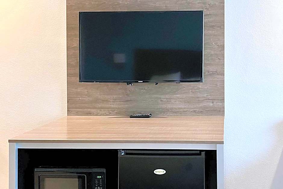 Quality Inn Tracy I-205