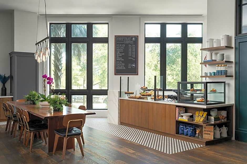 Hotel Effie Sandestin Resort, Autograph Collection