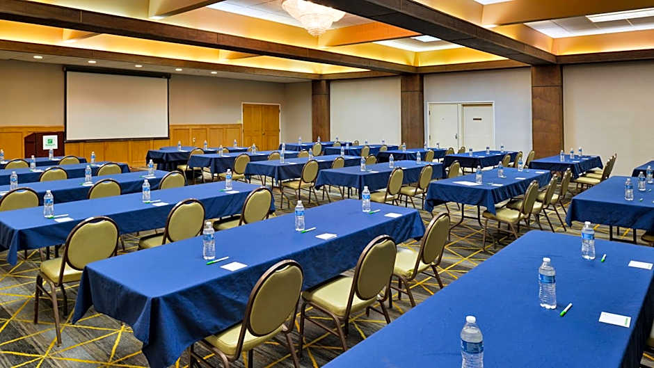 Holiday Inn Great Falls By IHG