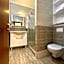 REYNA APART HOTEL