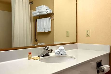 King Room - Disability Access/Non-Smoking