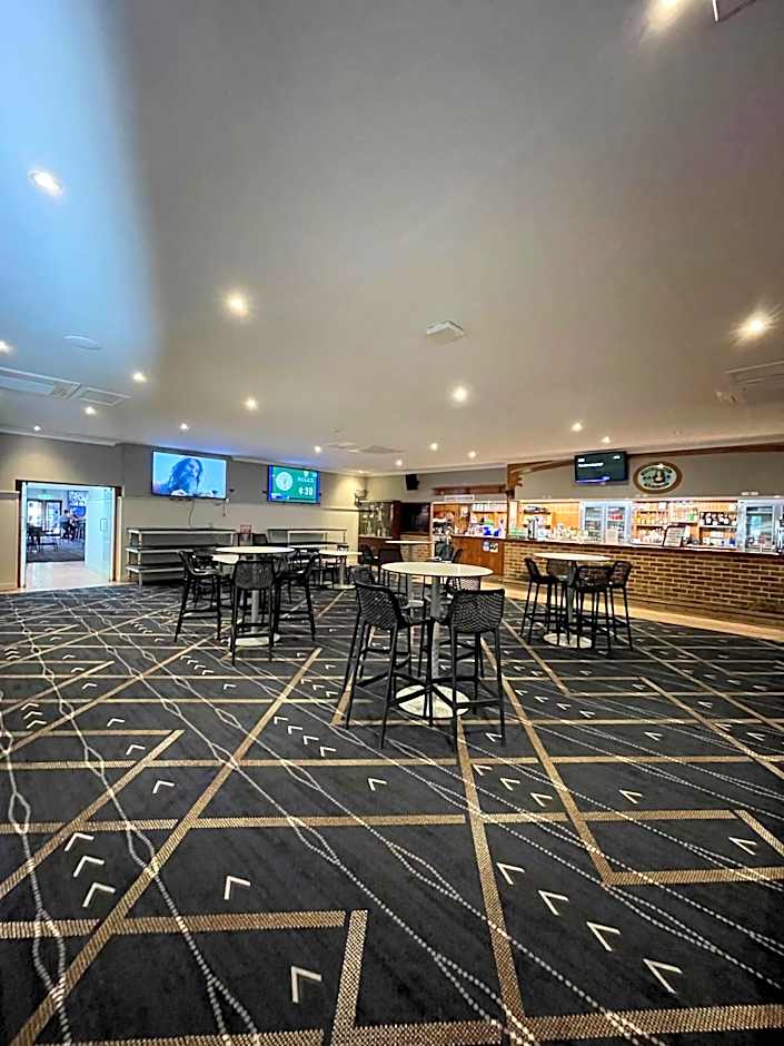 Time and Tide Hotel Motel