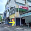 A Residence @ Between Hilton & Cititel Hotel