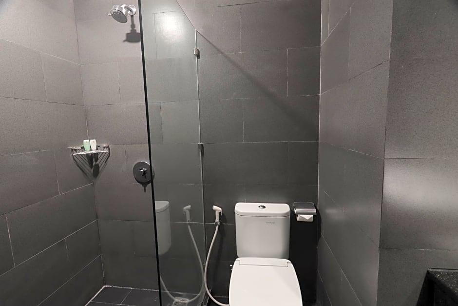 Golden Tulip Essential Makassar