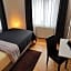 Hotel Exquisite
