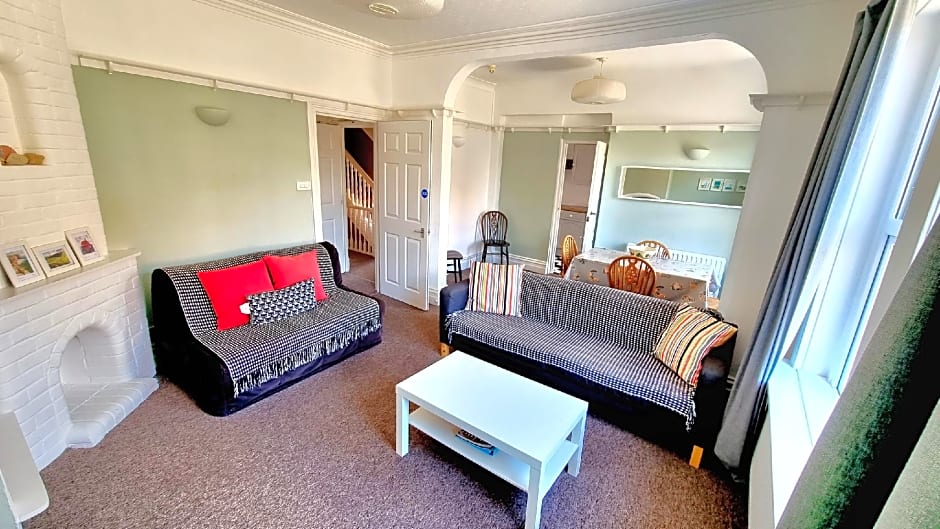 Beachcomber Holiday Apartments