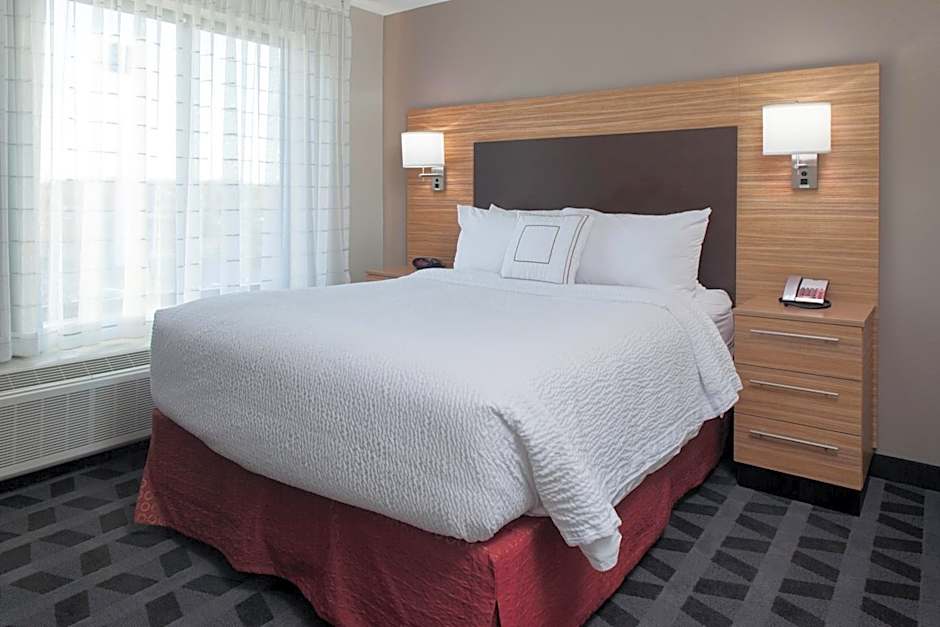 TownePlace Suites by Marriott Detroit Canton