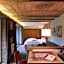 Almhotel Told