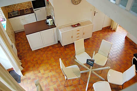 Two-Bedroom Holiday Home (1-4 Adults)