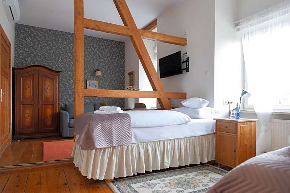 Mleczarnia Hotel Restauracja