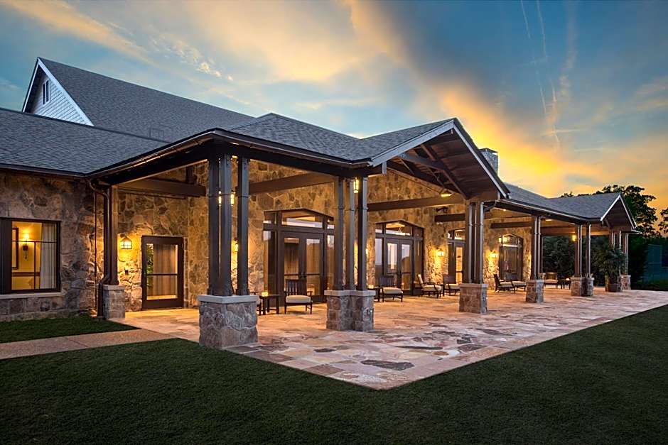 Sewanee Inn