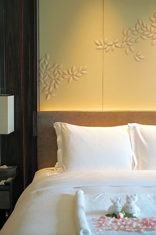 DoubleTree by Hilton Anshun