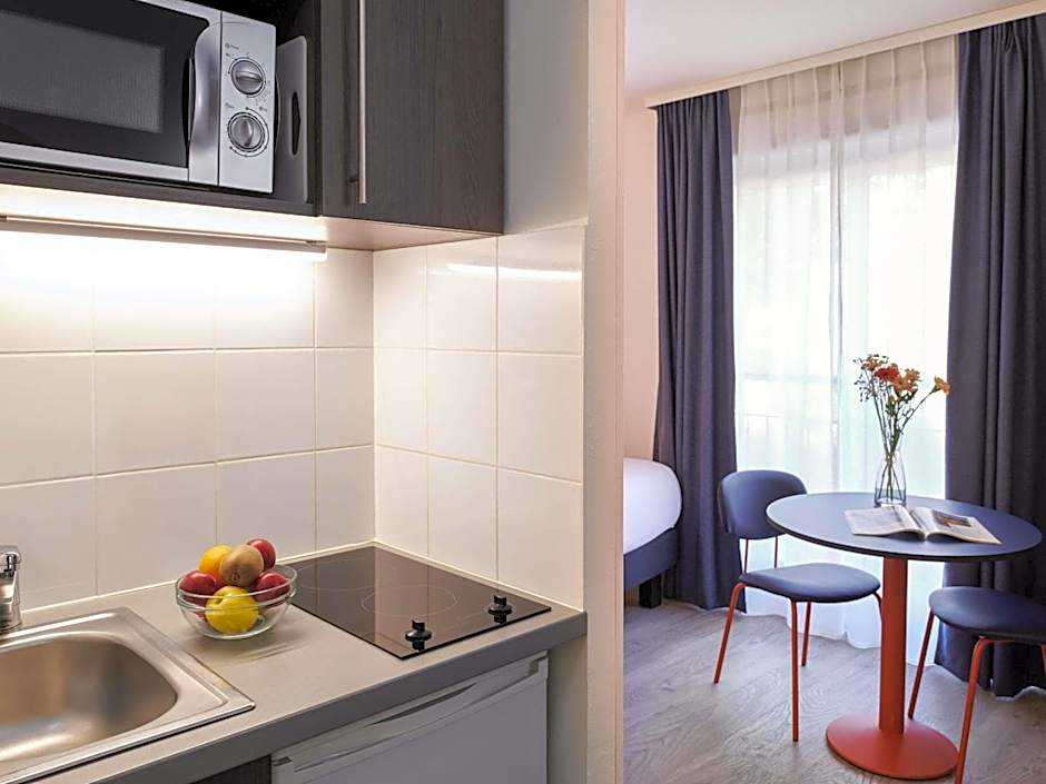 Adagio Access Nantes Viarme Aparthotel
