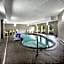 La Quinta Inn & Suites by Wyndham Louisville East