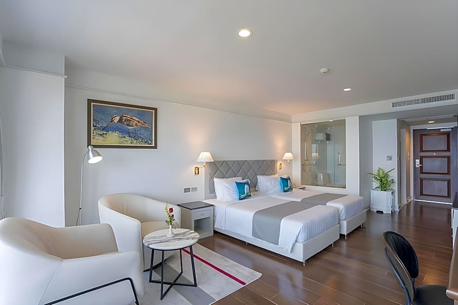 Andaman Beach Suites Hotel