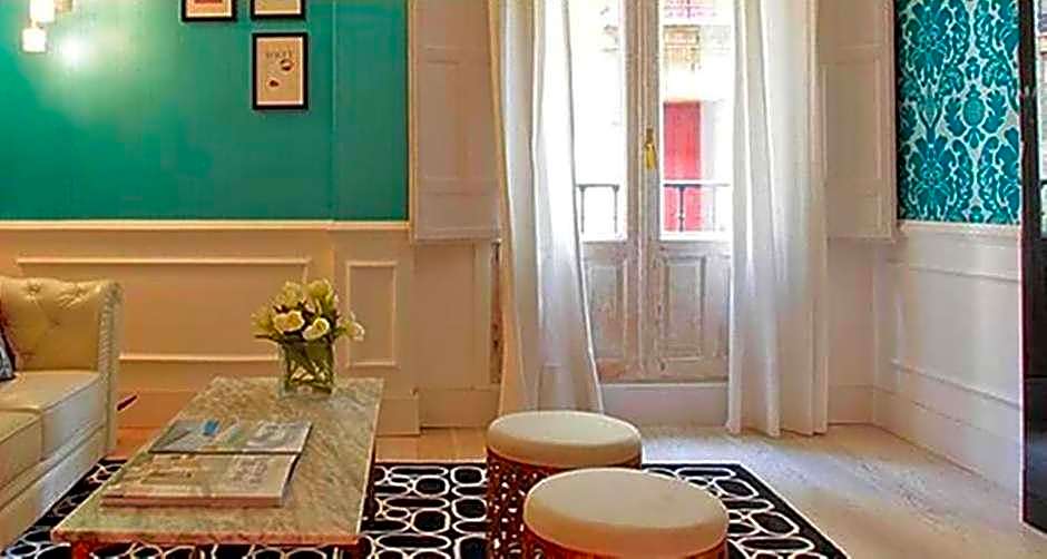 ApartaSuites Satellite by Abalu Hotels