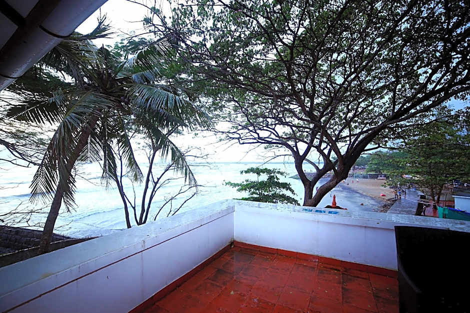 OLD LIGHTHOUSE BRISTOW HOTEL