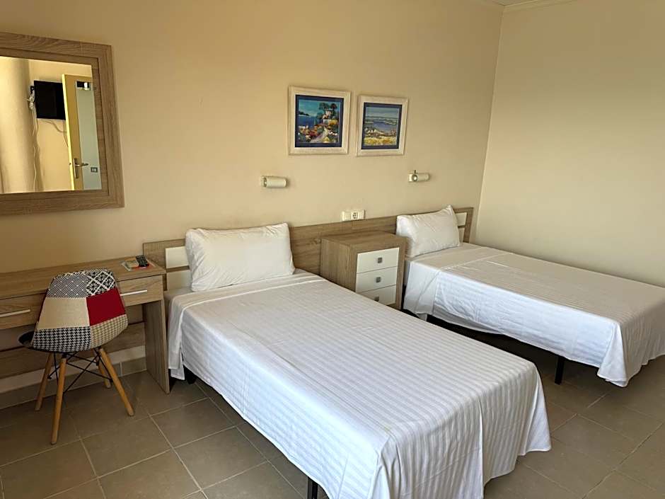Hotel Bahia by ALEGRIA
