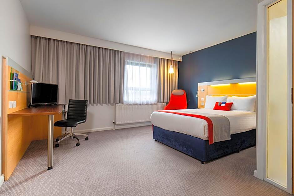 Holiday Inn Express Antrim By IHG