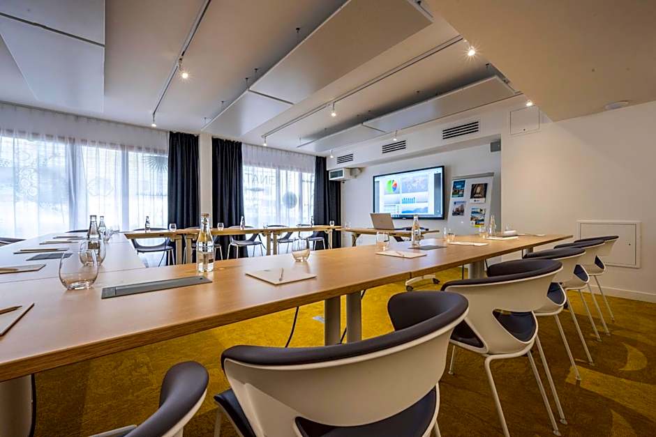 ATHOME RESIDENCE ET SPA