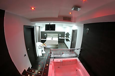 Suite with Spa Bath