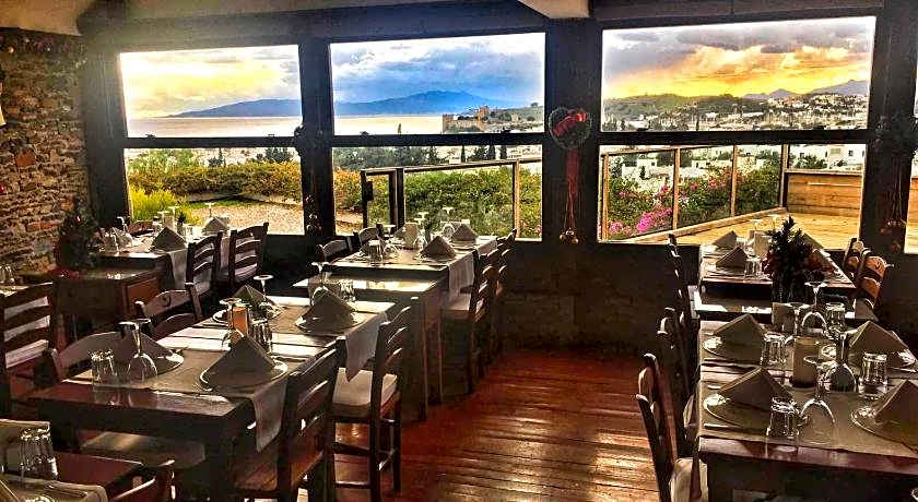 El Vino Hotel Suites