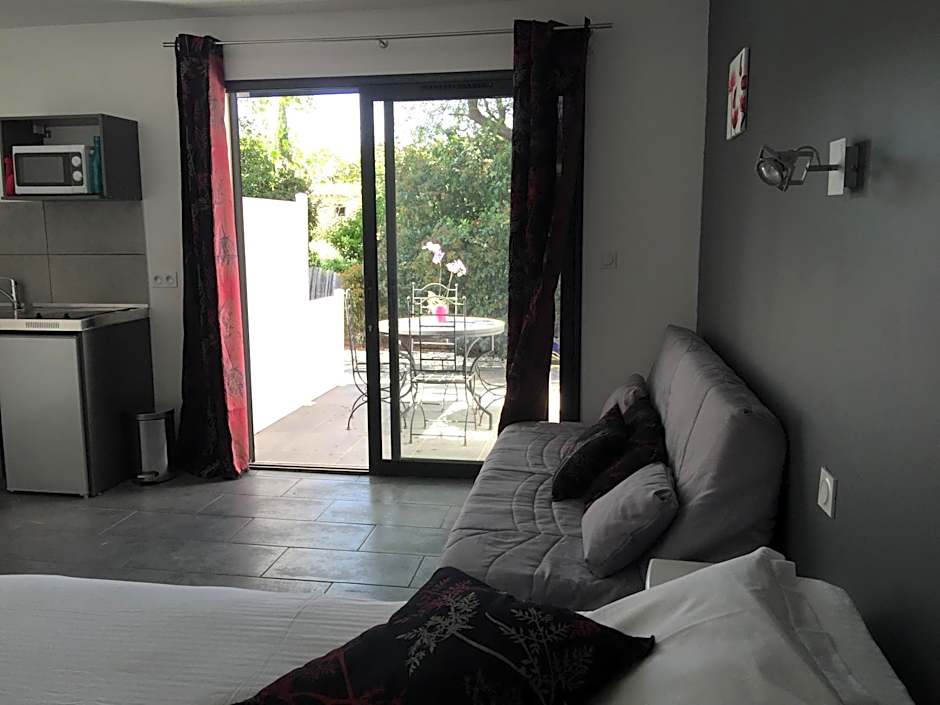 Chambres d'Hôtes Le Mas du Bijou Bleu