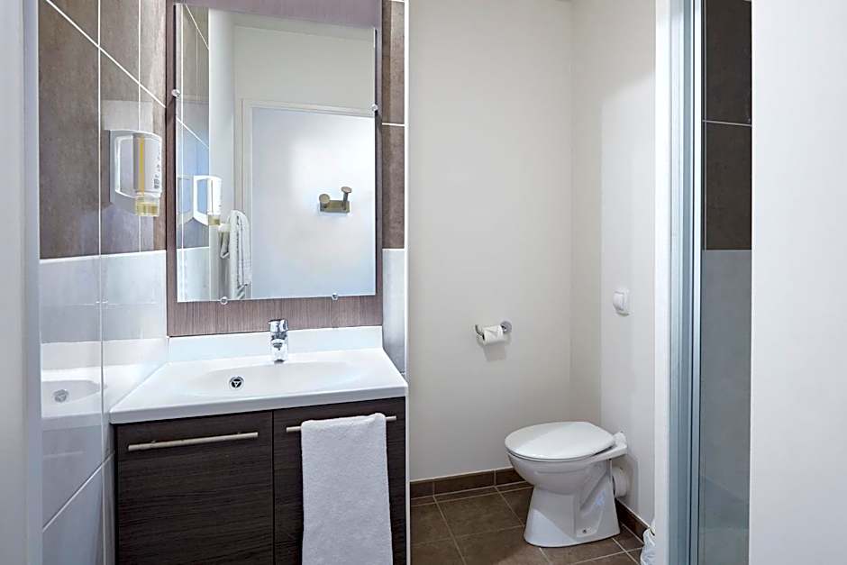 Adagio Access Poitiers Aparthotel