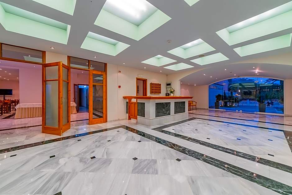 Matthias Hotel Apartments