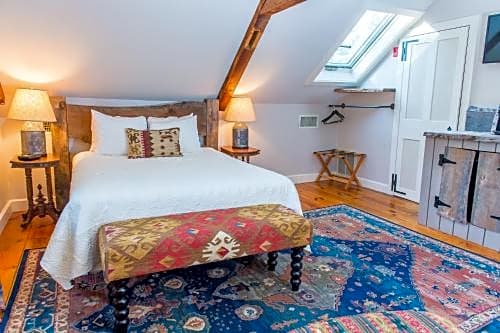 Three Chimneys Inn