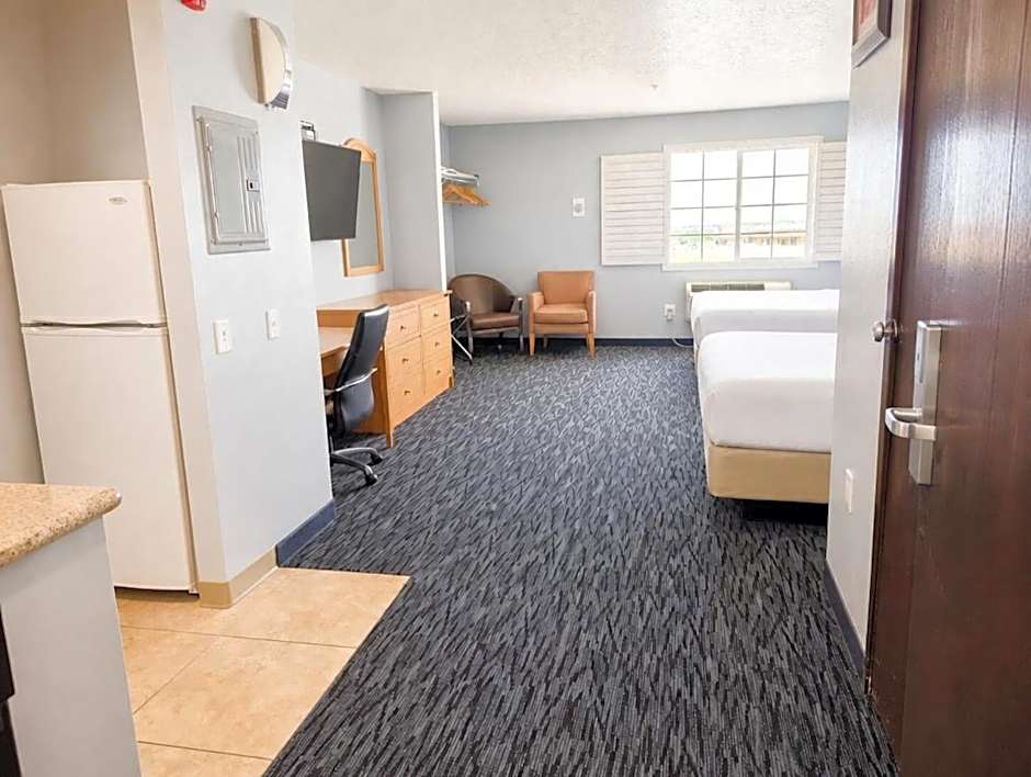 Photo 1 of 14 of 2 Queen Beds Suite
