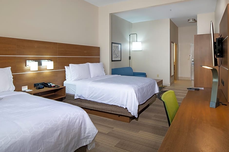 Holiday Inn Express Hotel & Suites Dallas South - DeSoto By IHG