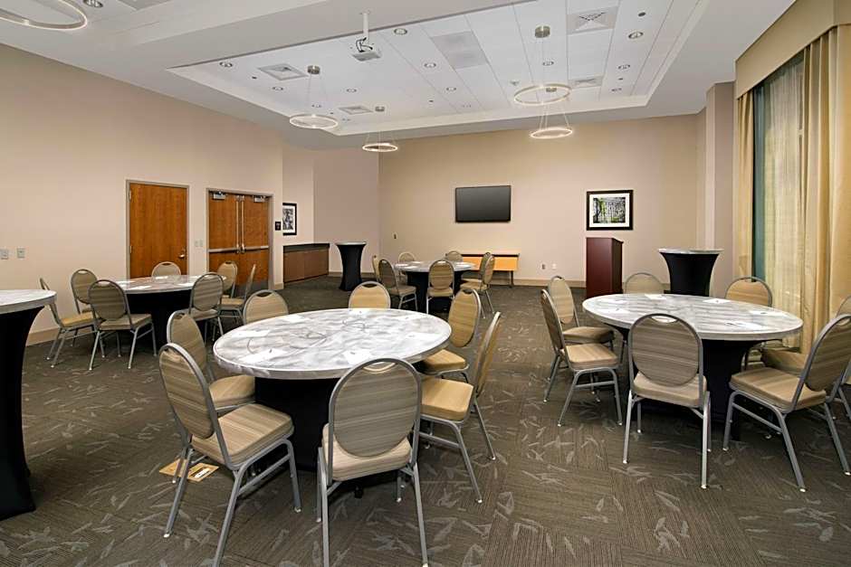 Hampton Inn By Hilton Wilmington Downtown