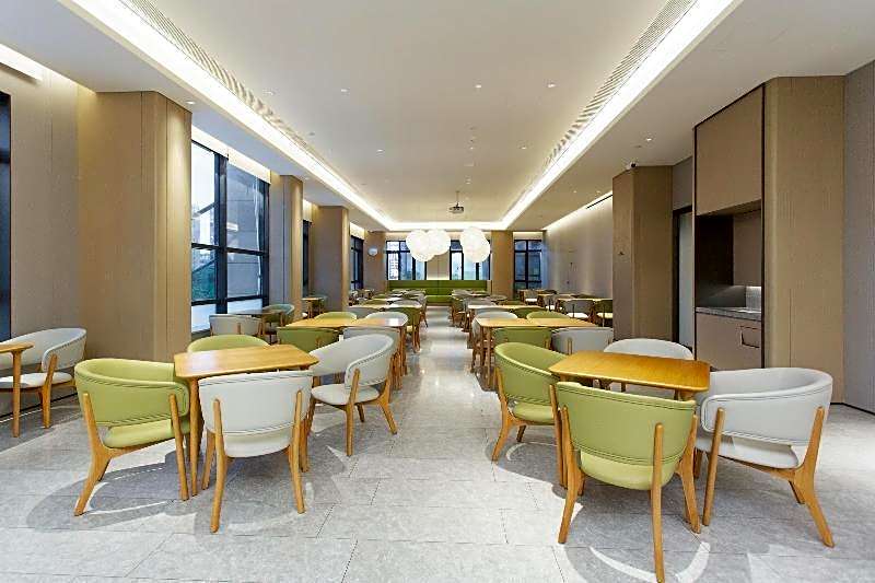 Ji Hotel Ningbo Yinzhou Wanda